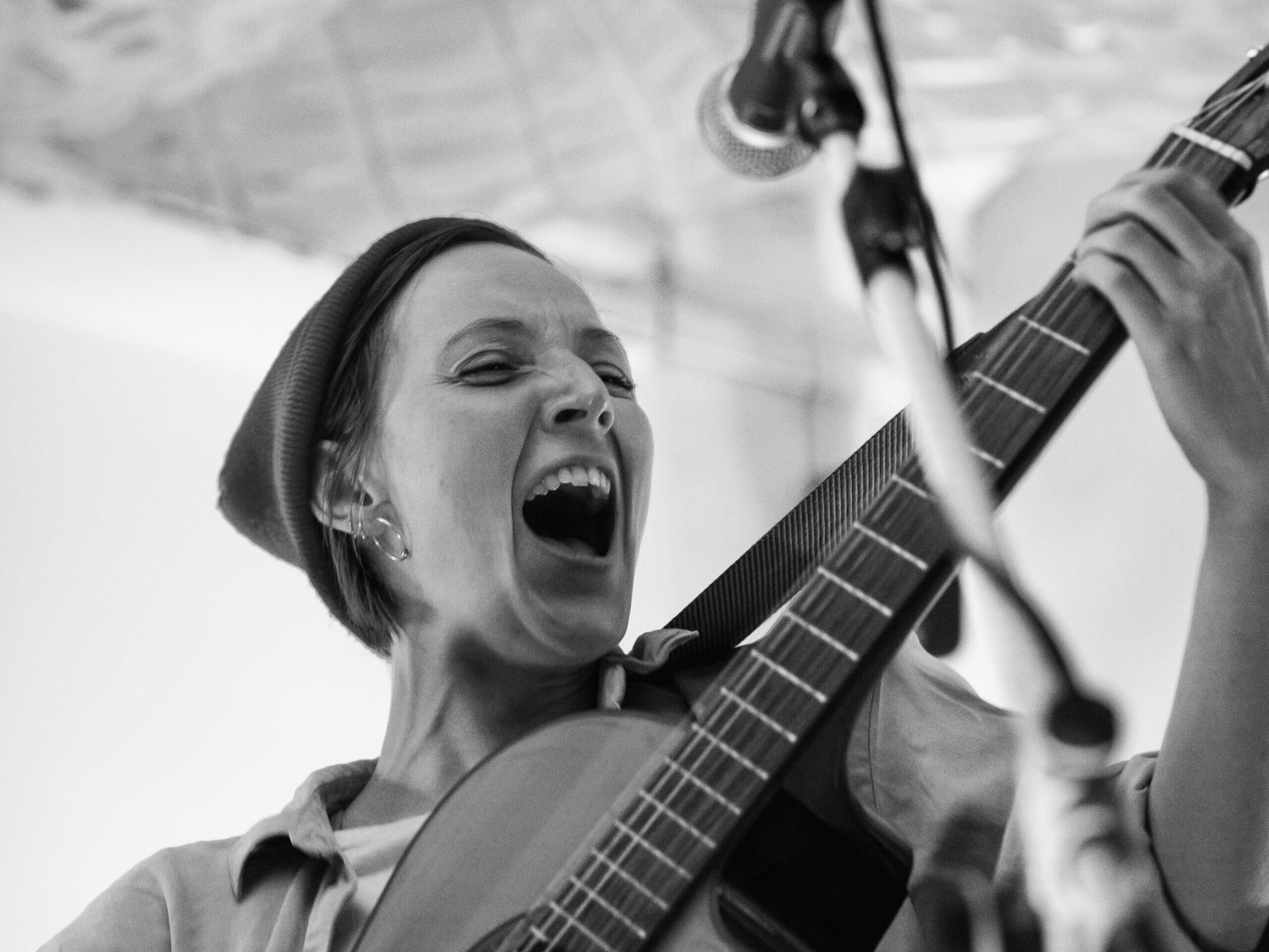Hutkonzert mit Lia L. Shoshann – Singer- /Songwriterin